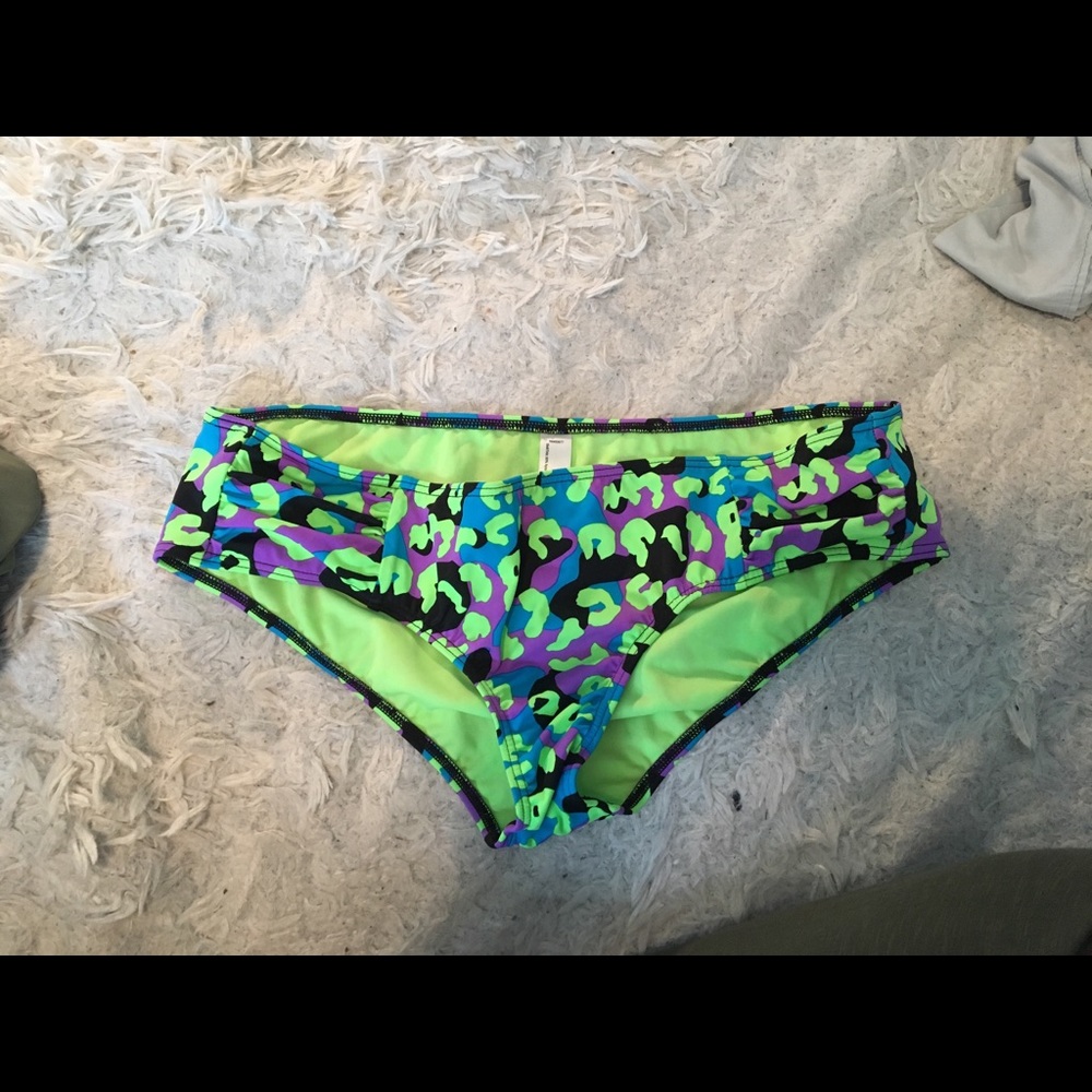 NWT- Arizona Bathing suit bottom